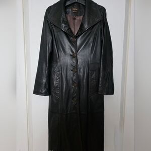 Stunning Danier Black Leather Trench Coat Women's Sz Small